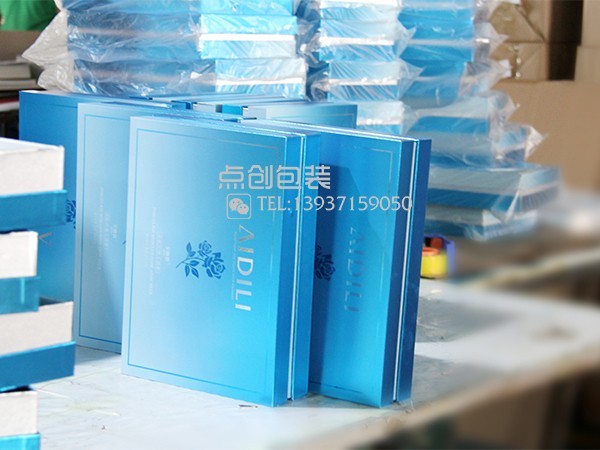 天地蓋套印在護膚品盒訂做中的效果